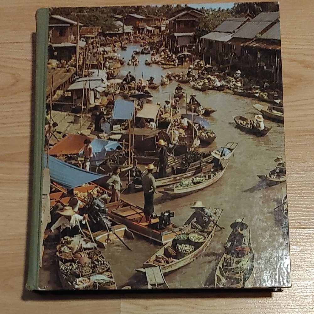 ✅$7 Add On Vintage Book Of World Travel